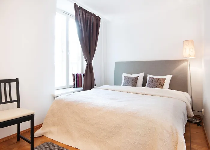 タリン　シティ　アパートメンツ　オールド　タウン　トーンペア *