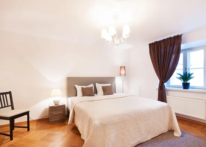 タリン　シティ　アパートメンツ　オールド　タウン　トーンペア