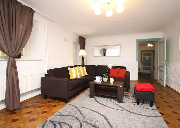 Old Town Toompea Apartment *