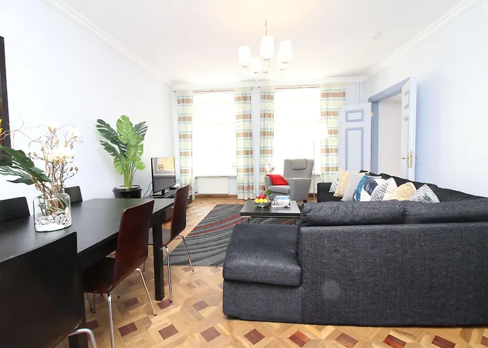 Old Town Toompea * Таллин