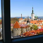 Old Town Toompea * Tallinn